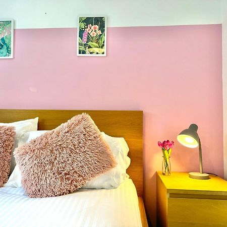 The Alnham, Large 3 Bed Apartment, Close To The City นิวคาสเซิล อะพอน ไทน์ ภายนอก รูปภาพ