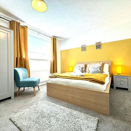The Alnham, Large 3 Bed Apartment, Close To The City นิวคาสเซิล อะพอน ไทน์ ภายนอก รูปภาพ