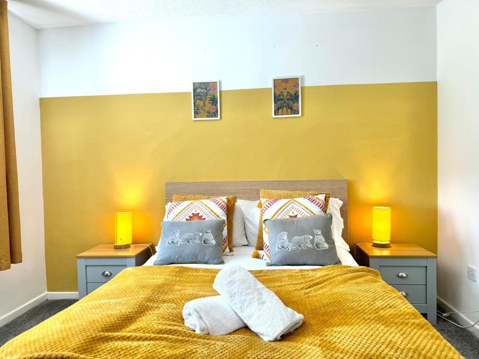 The Alnham, Large 3 Bed Apartment, Close To The City นิวคาสเซิล อะพอน ไทน์ ภายนอก รูปภาพ