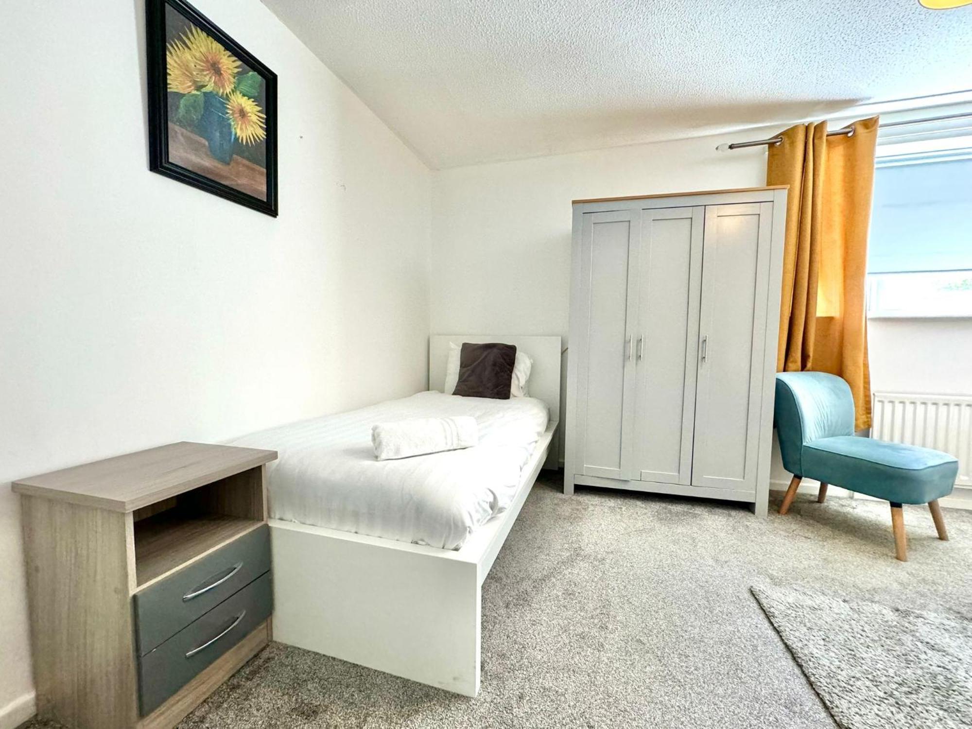 The Alnham, Large 3 Bed Apartment, Close To The City นิวคาสเซิล อะพอน ไทน์ ภายนอก รูปภาพ