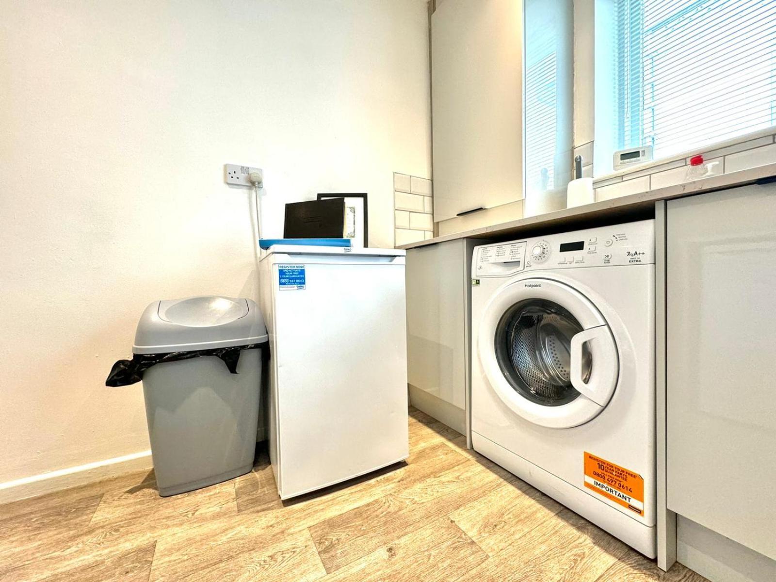 The Alnham, Large 3 Bed Apartment, Close To The City นิวคาสเซิล อะพอน ไทน์ ภายนอก รูปภาพ